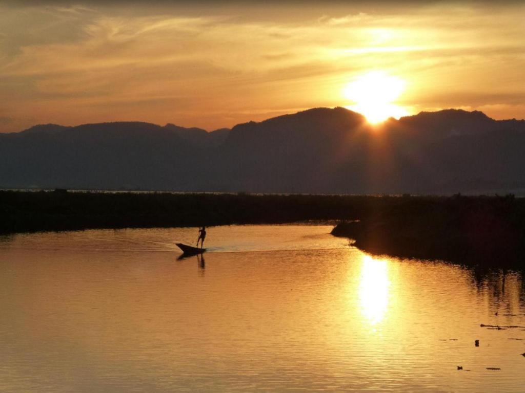 Inle Princess Resort Nyaung Shwe Exterior foto